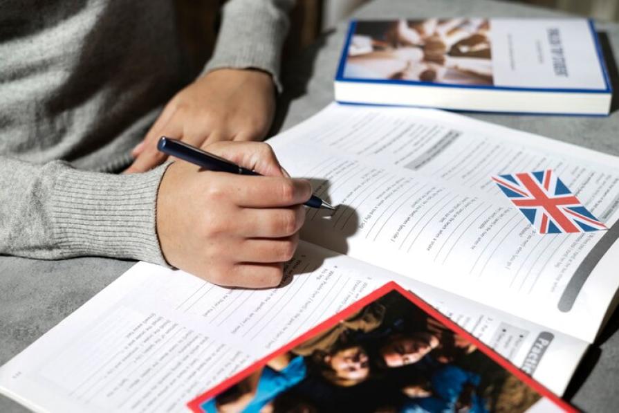 Discounts for English courses from international language centers Kaplan for foreign students