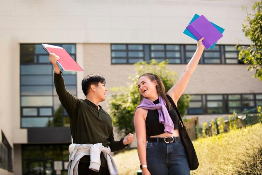 Special offer from Sheffield Academy in Malaysia for international students