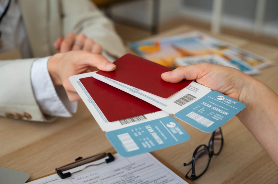 Transit visa: what it is, how to apply for it and when it will come in handy