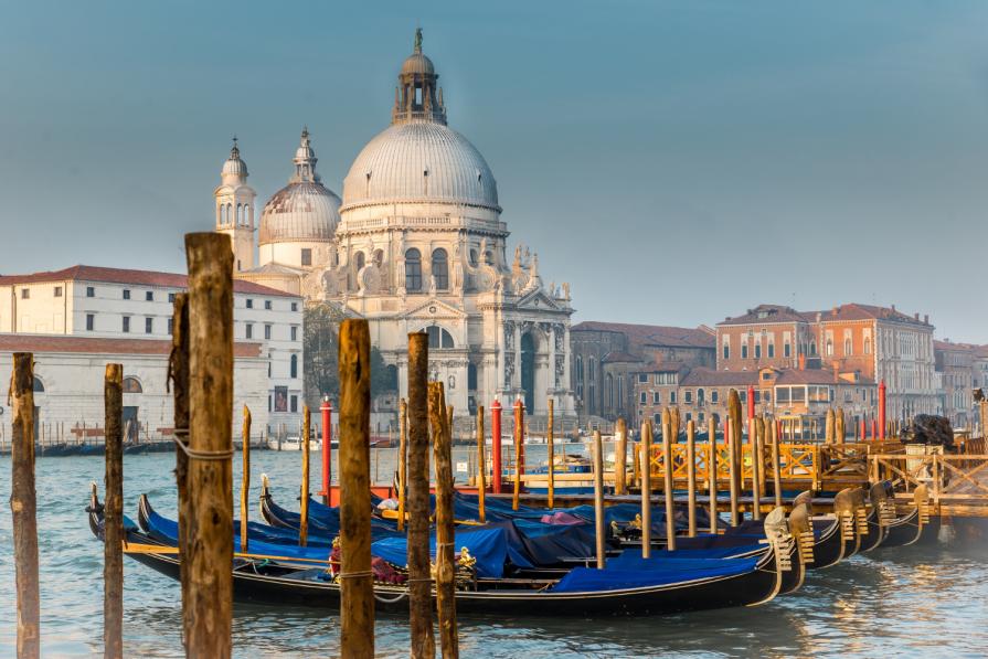 12 World Cities That Are Constantly Compared To Venice