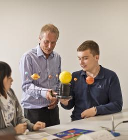 Summer courses with technology and science in CATS Cambridge (Cambridge, England)