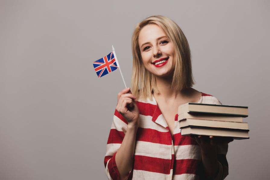 How will the English language develop in the XXI century?