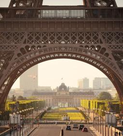 10 useful facts about France