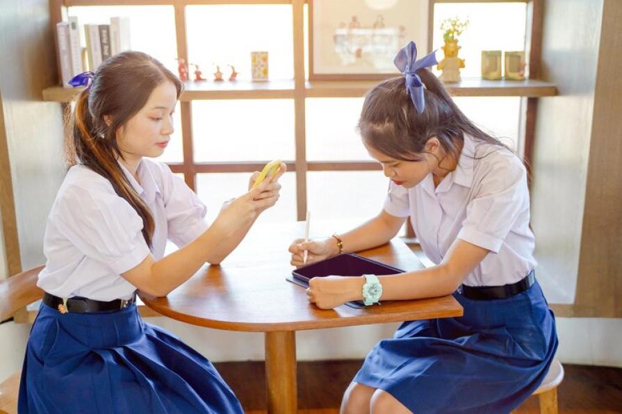 Unusual rules in Japanese schools that surprise foreigners