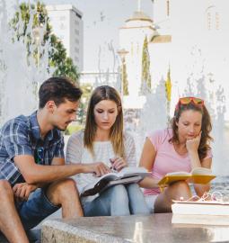 How to enter a university abroad? Detailed instructions from an expert