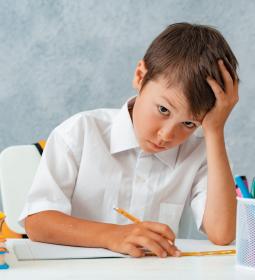 Bad grades at school: how to help your child?