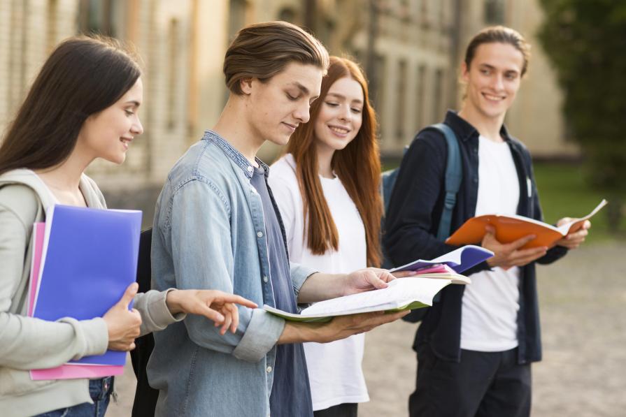 How to enter a university abroad? Detailed instructions from an expert