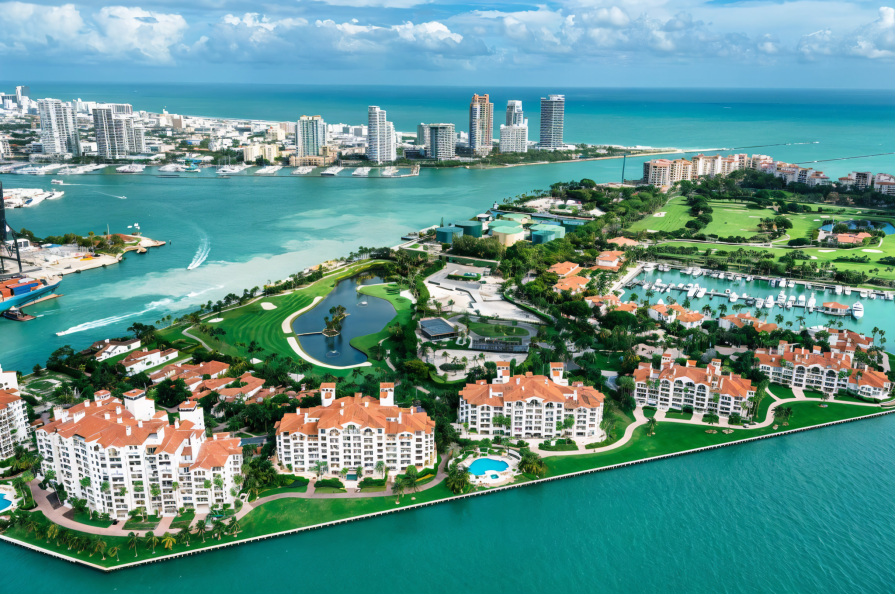 The most luxurious island in the world: how much does it cost to settle on it?