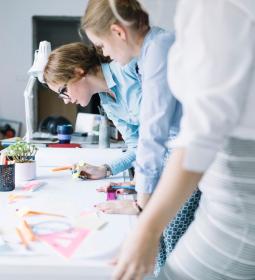 Best universities in the USA and the UK for studying fashion, art, design and media for international students