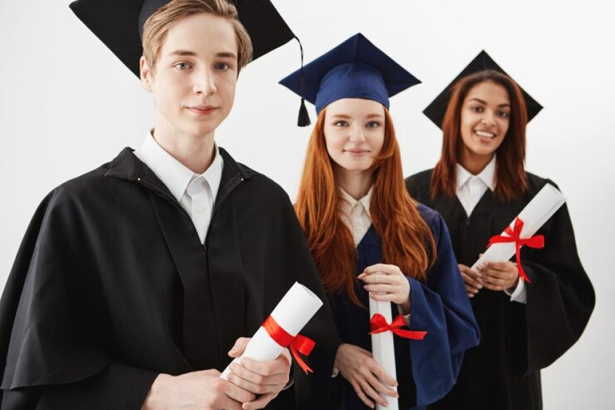 Universities with the most famous graduates
