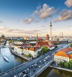 TOP 8 Mejores Escuelas de Idiomas en Berlín 2027 Rankings