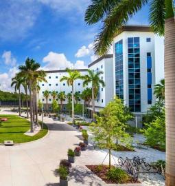 TOP 2 Mejores Colegios Privados en Tampa 2027 Rankings
