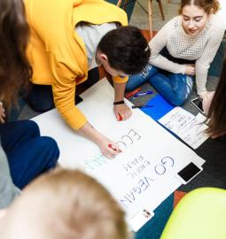 TOP 5 Mejores Campamentos de Idiomas en Cambridge 2027 Rankings