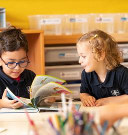 TOP 2 Mejores Universidades de Lausana 2027 Ranking