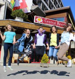 Clasificaciones TOP-5 de las mejores escuelas de idiomas en Leysin 2027