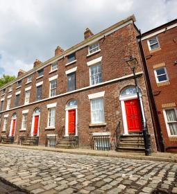 TOP-6 Best Language Schools in Liverpool 2025 Rankings