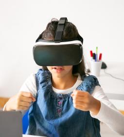 How does virtual reality help in education? Best schools and colleges in USA