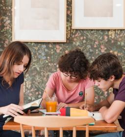 TOP-2 best boarding schools in Lucerne 2025 Rankings