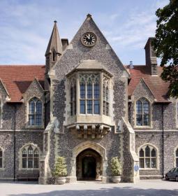 TOP-5 Best Boarding Schools in Brighton 2025 Ranking