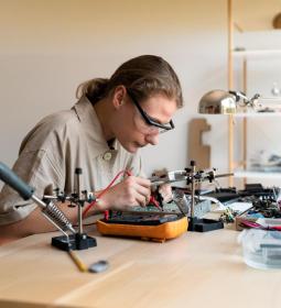 TOP-100 best universities in engineering electronics 2025 QS Ranking