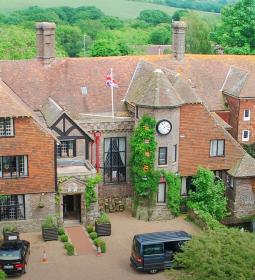 TOP-3 Best Boarding Schools in Hastings 2025 Rankings