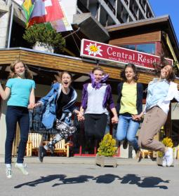 TOP-5 Best Language Schools in Leysin 2025 Rankings