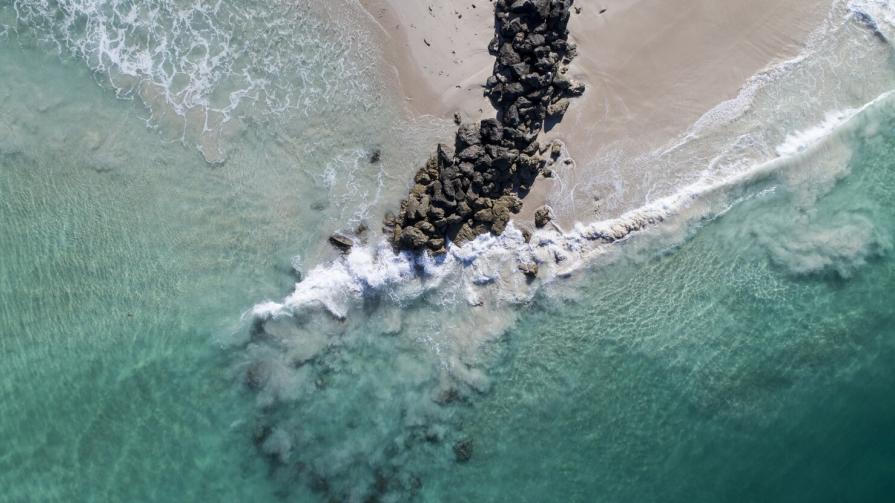 5 most dangerous beaches of the world