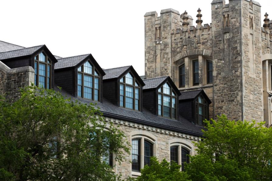 TOP 7 largest private houses on Earth