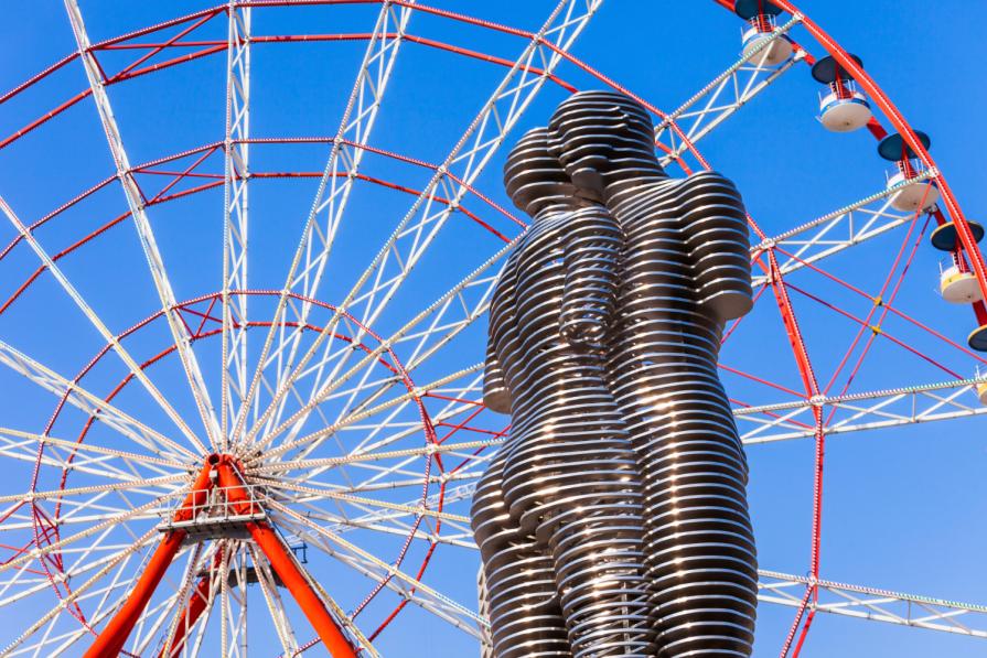 TOP most exciting and dizzying attractions in the world