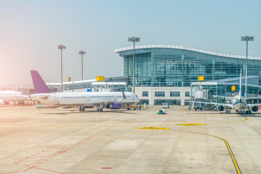 Where is the largest airport in the world located?