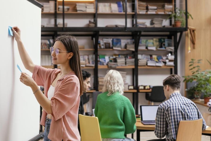 TOP-2 Best Language Schools in Ottawa 2025 Rankings