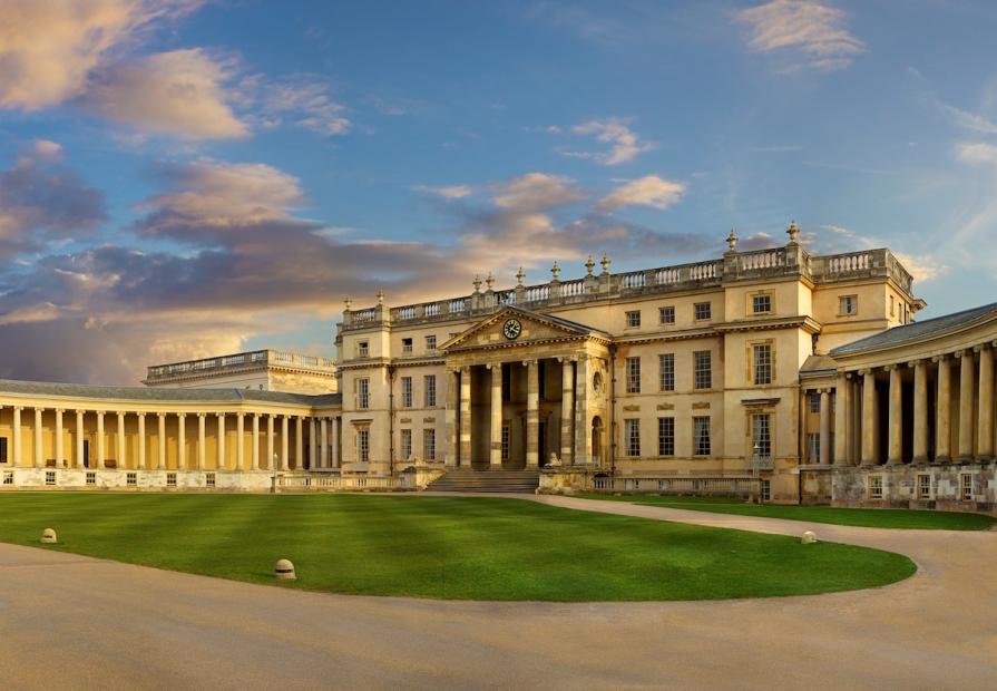 TOP-24 Private Schools in London Suburbs 2025 Rankings
