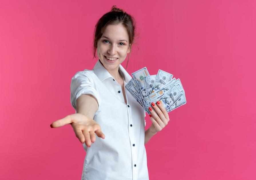 TOP-7 countries where you will be paid for moving