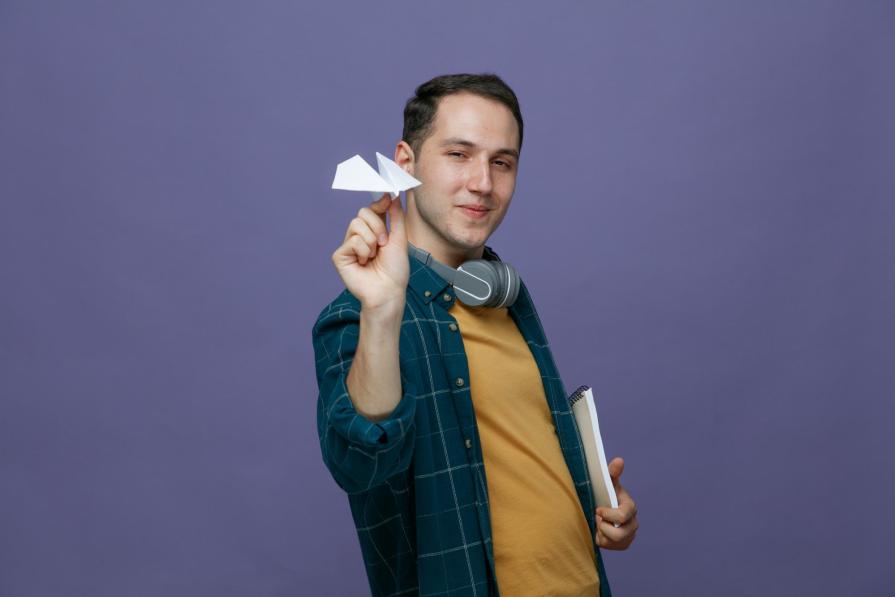 TOP-10 most famous scholarships for studying abroad