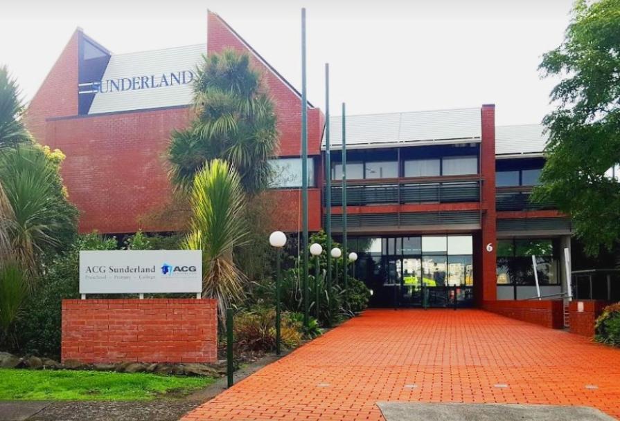 TOP-3 Best Boarding Schools in New Zealand 2025  Rankings