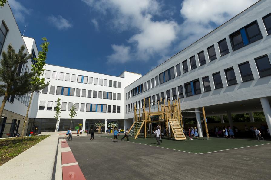 TOP-4 Best Private Schools in Munich 2025  Rankings
