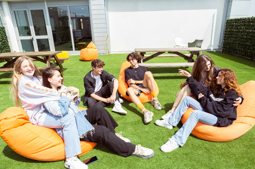 TOP-2 best boarding schools in Milan 2025  Ranking