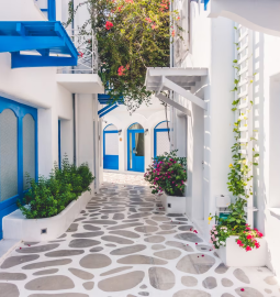 Holidays in Rhodes: the gold standard of Greek holidays