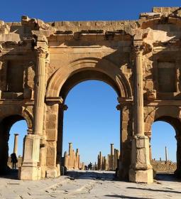 Ancient Roman city hidden in algerian sands: mysteries of Timgada
