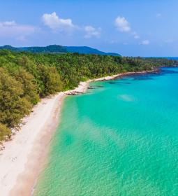 Where is it better to relax - in Phuket or Zanzibar?