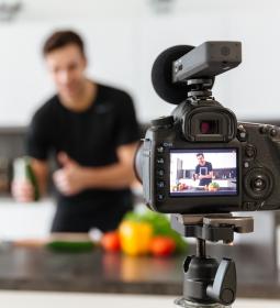 Best Universities in Media and Communication Studies in Canada 2025 – QS World University Rankings