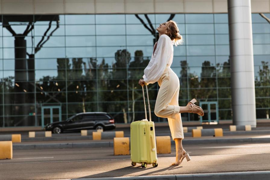 Everything you need to know before flying: a detailed guide