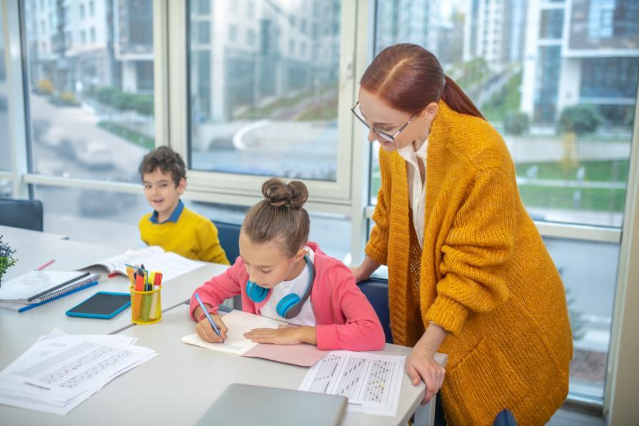 FAQ: How much does it cost to study in private schools in England UK?