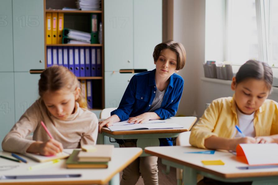 How many semesters are there in US schools?
