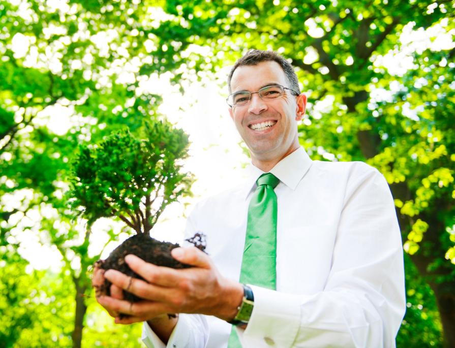 Study ecology and nature in Canada for foreign students
