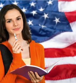 FAQ: How many semesters are there in US schools?