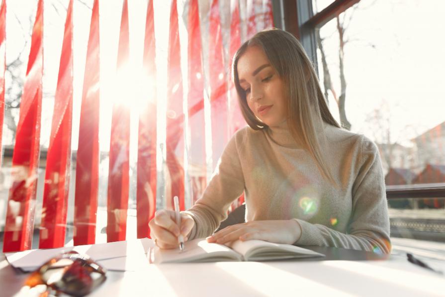 Advertising and PR in the USA for foreign students