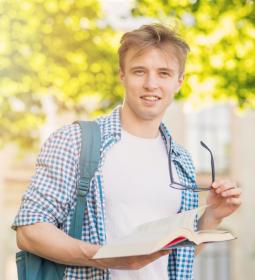 TOP-22 best UK Colleges 2025 Rankings