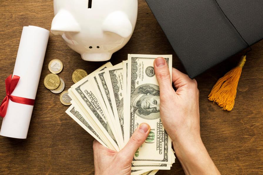 FAQ: How to save on studying in the USA?