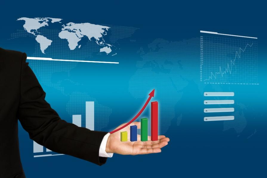 Studying Economics and Business in France for foreign students